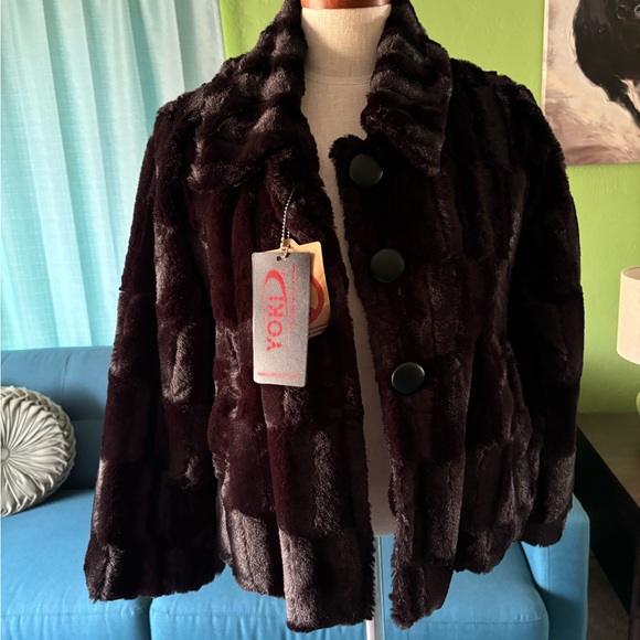 Jacket - Picture 3 of 5